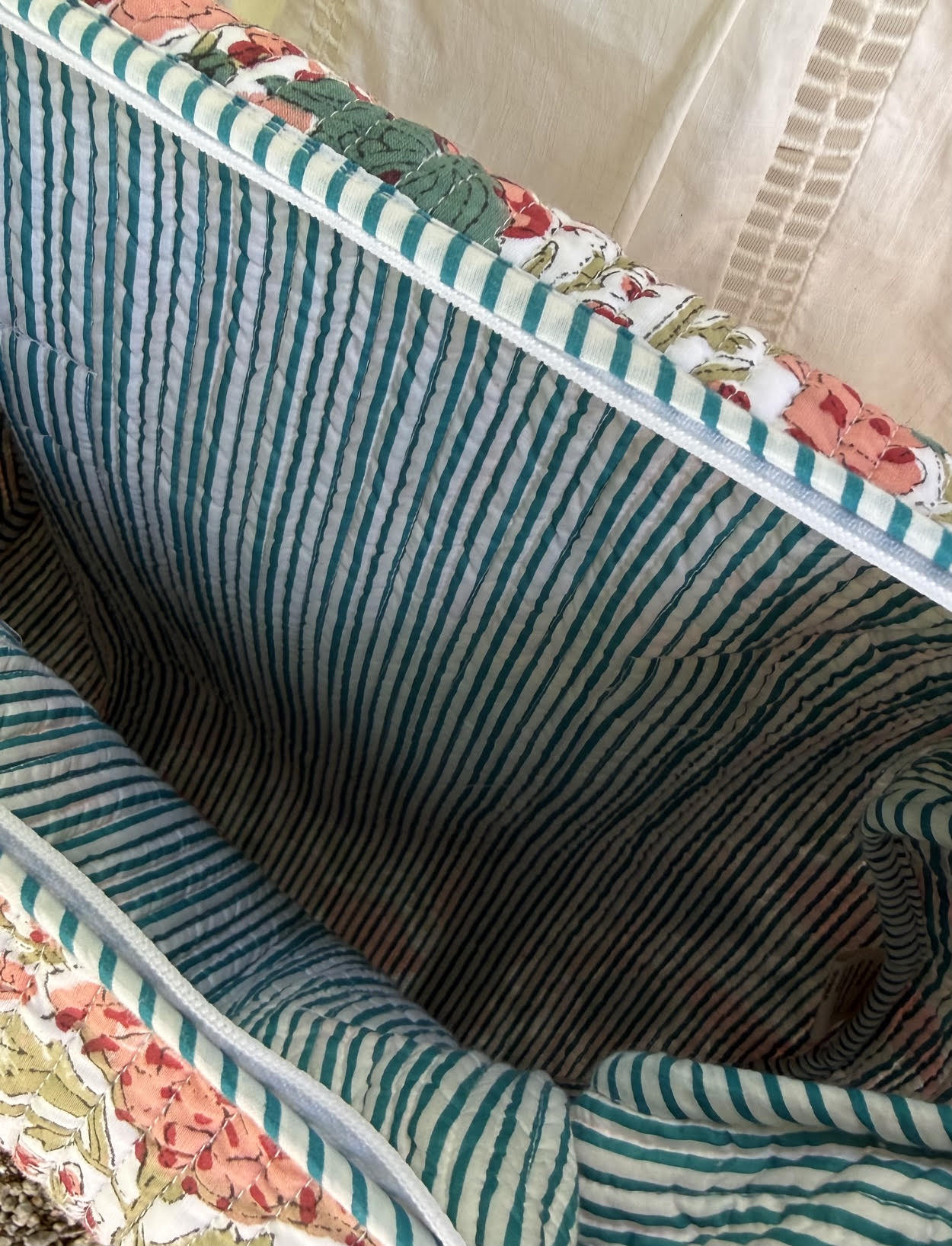 Weekender Bag - Apricot